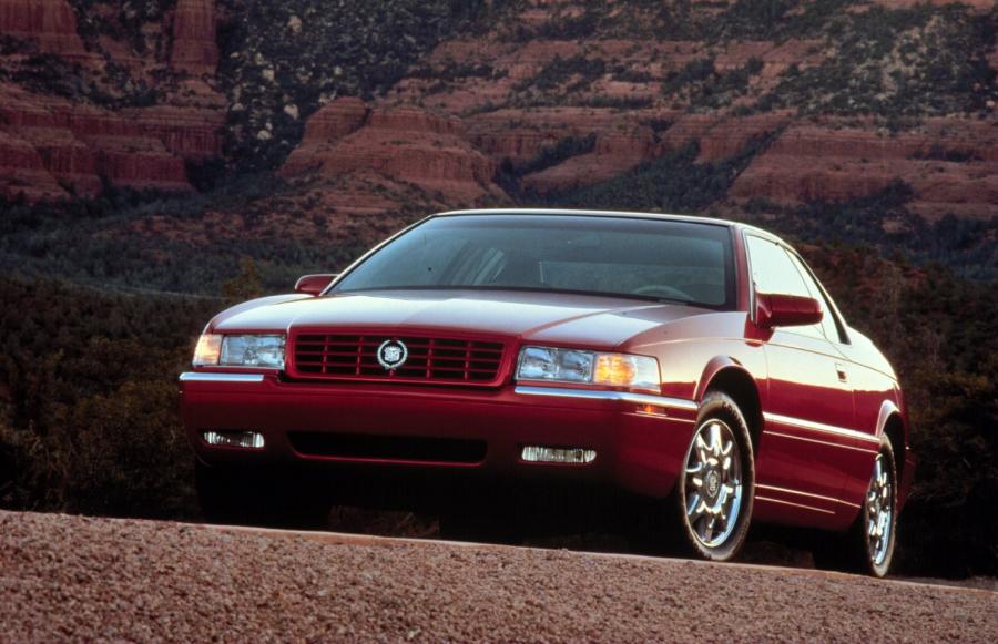  Cadillac Eldorado 1992 года  (фото 23 из 36)